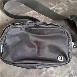 lululemon athletica Black Belt Bag 1L